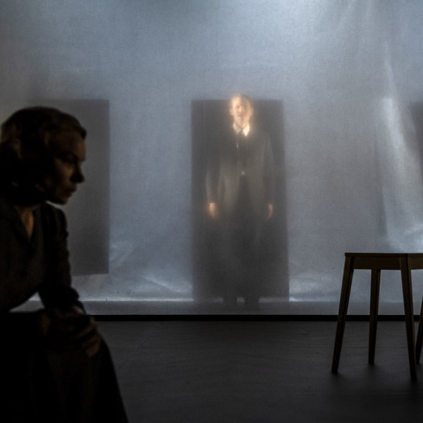 Ellen Jelinek och Hannes Meidal i Maj.