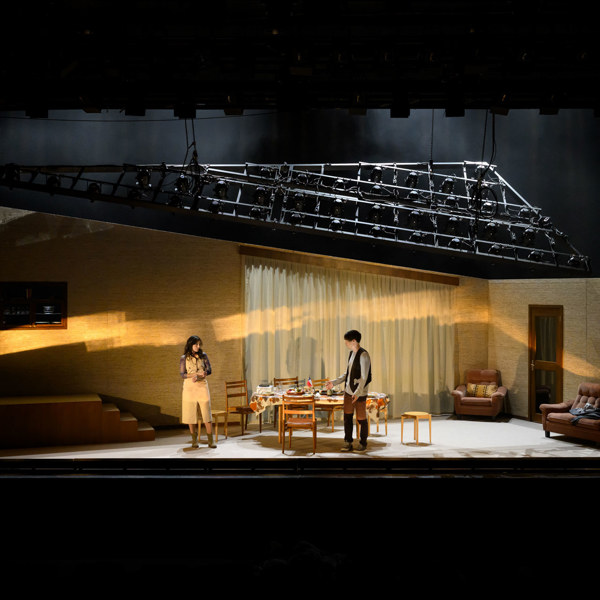 Ana Gil de Melo Nascimento och David Fukamachi Regnfors i Pappas födelsedag.