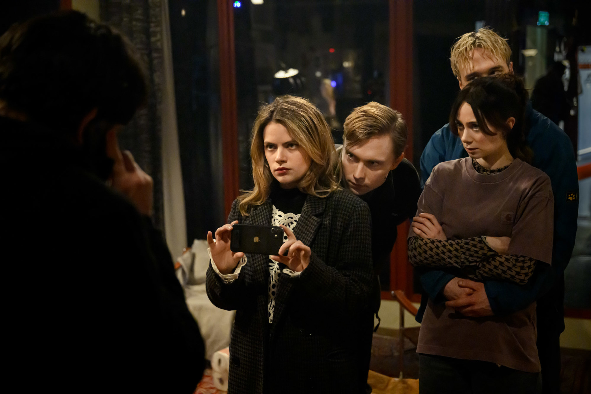 Alva Bratt, Simon Edenroth, Rebecca Plymholt och Alex Jubell i Rage.